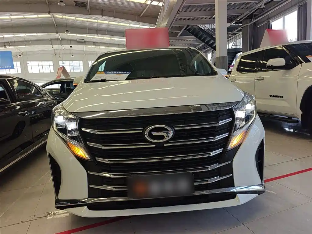 GAC Motor Trumpchi M8 — фото 3