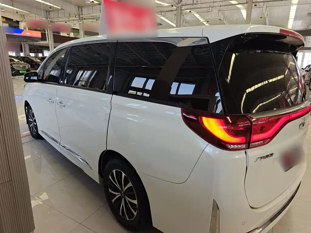 GAC Motor Trumpchi M8 — фото 5