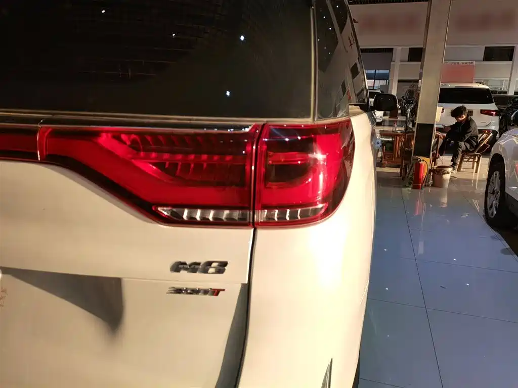 GAC Motor Trumpchi M8 — фото 24