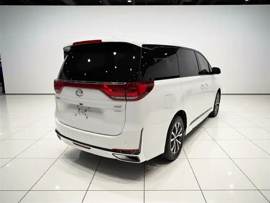 GAC Motor Trumpchi M8 — фото 5