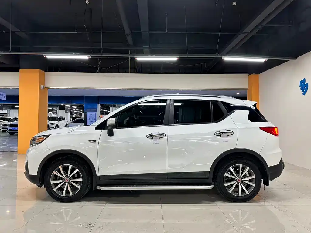 GAC Motor Trumpchi GS3 — фото 9