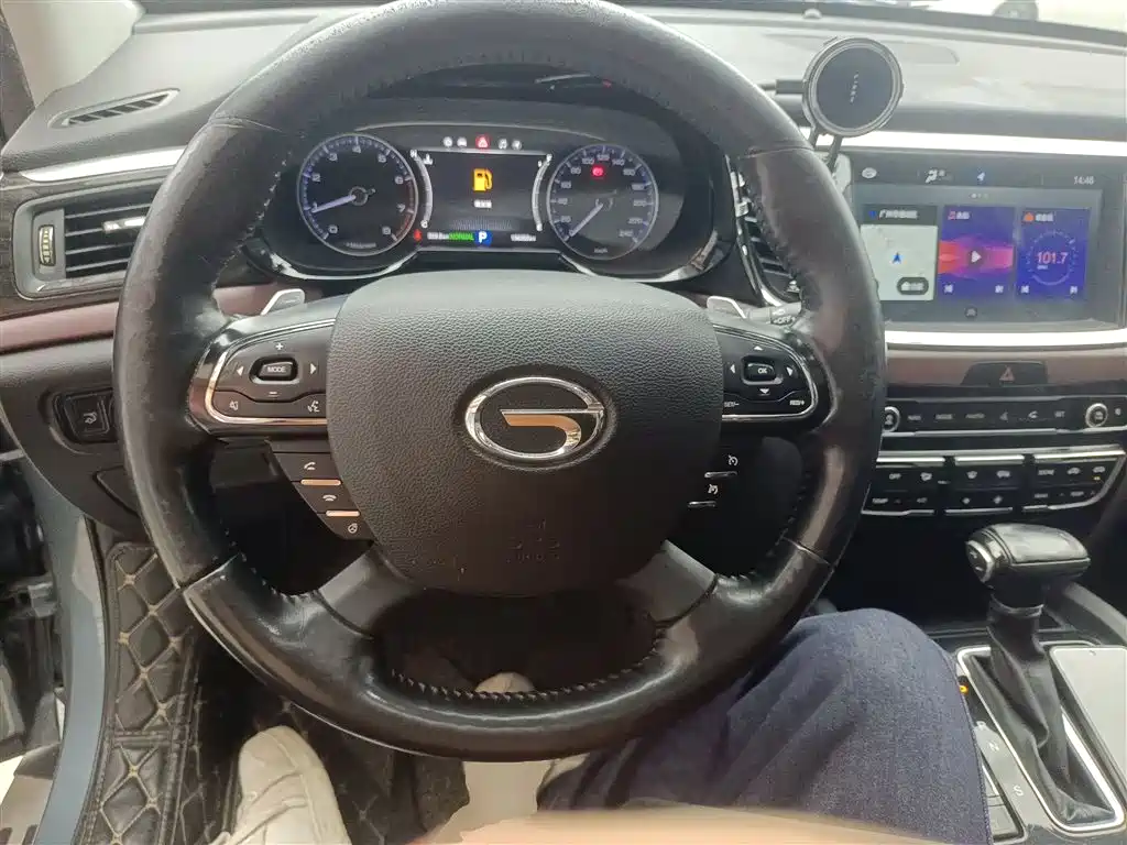 GAC Motor Trumpchi GS8 — фото 11