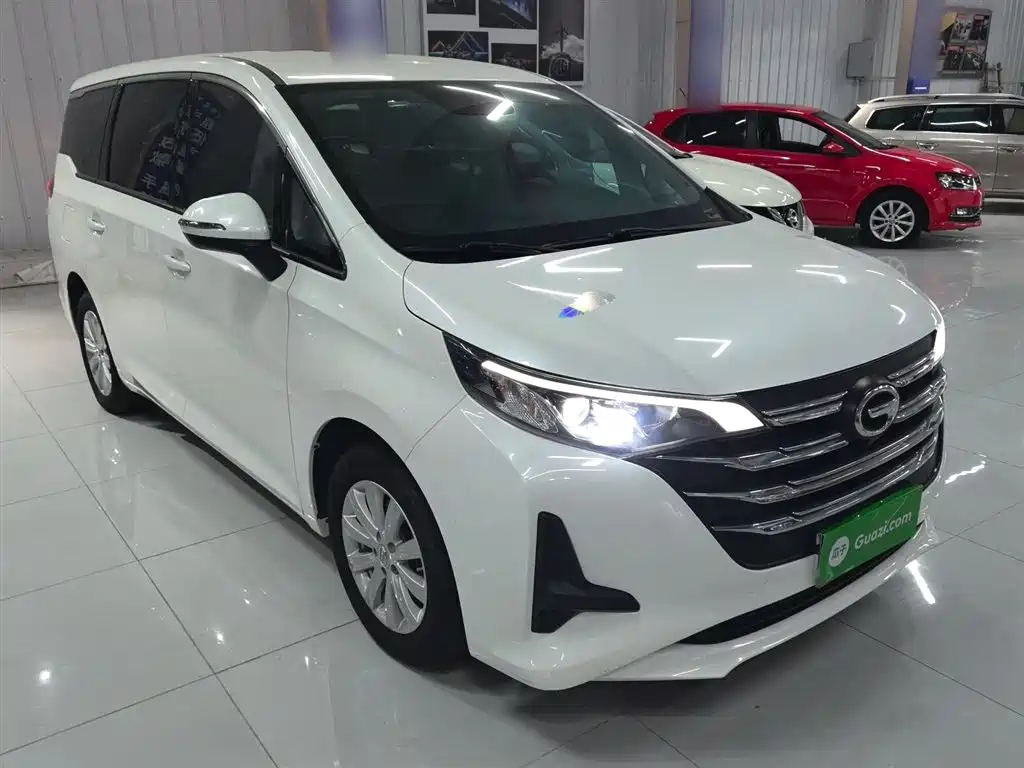 GAC Motor Trumpchi M6 — фото 20