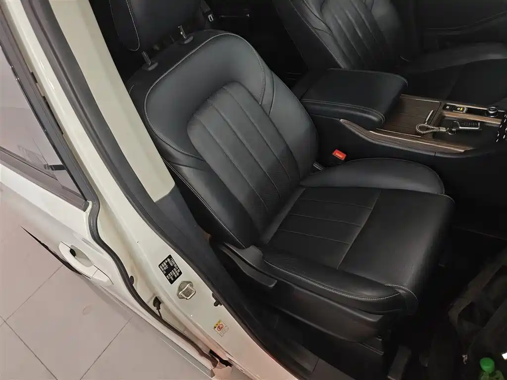 GAC Motor Trumpchi M8 — фото 25