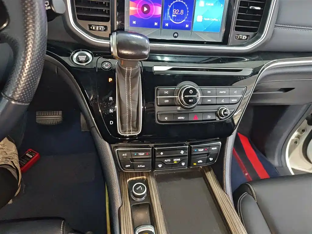 GAC Motor Trumpchi M8 — фото 10