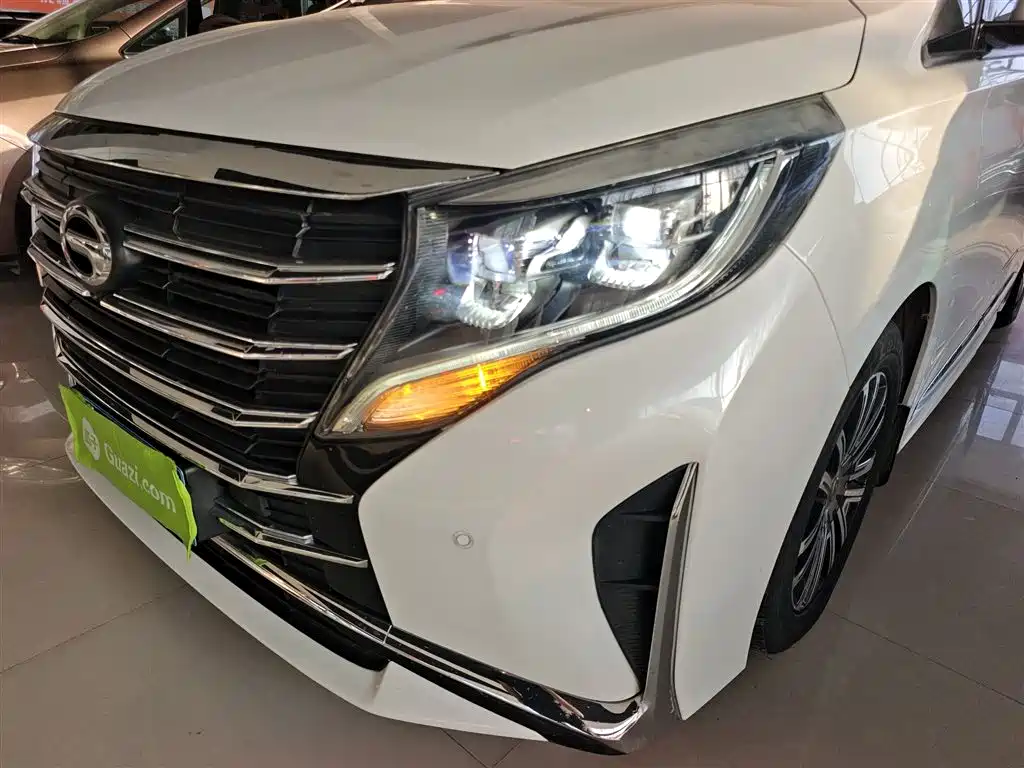 GAC Motor Trumpchi M8 — фото 24