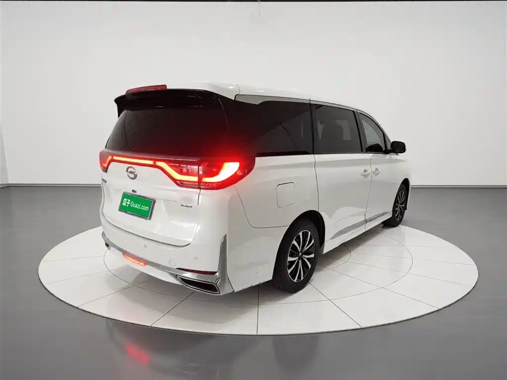 GAC Motor Trumpchi M8 — фото 5