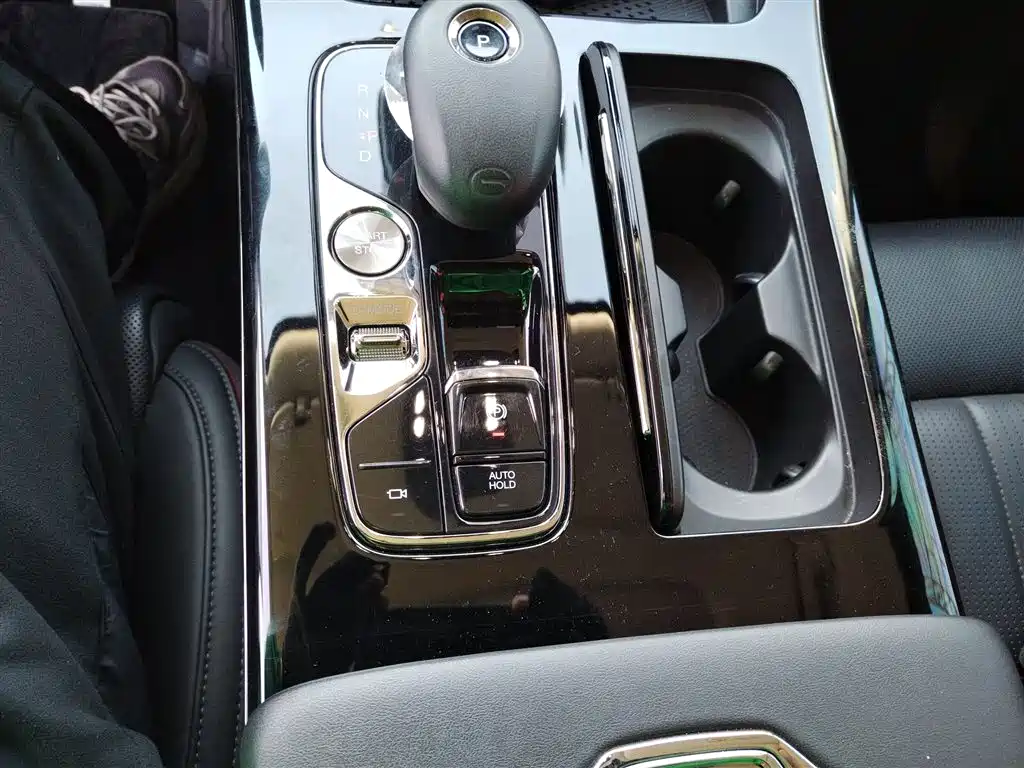 GAC Motor Trumpchi E9 — фото 14