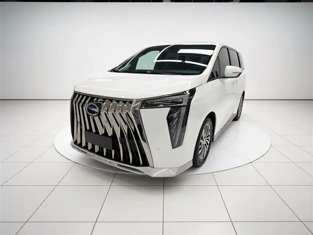 GAC Motor Trumpchi M8 — фото 2