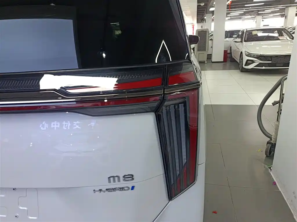 GAC Motor Trumpchi M8 — фото 8
