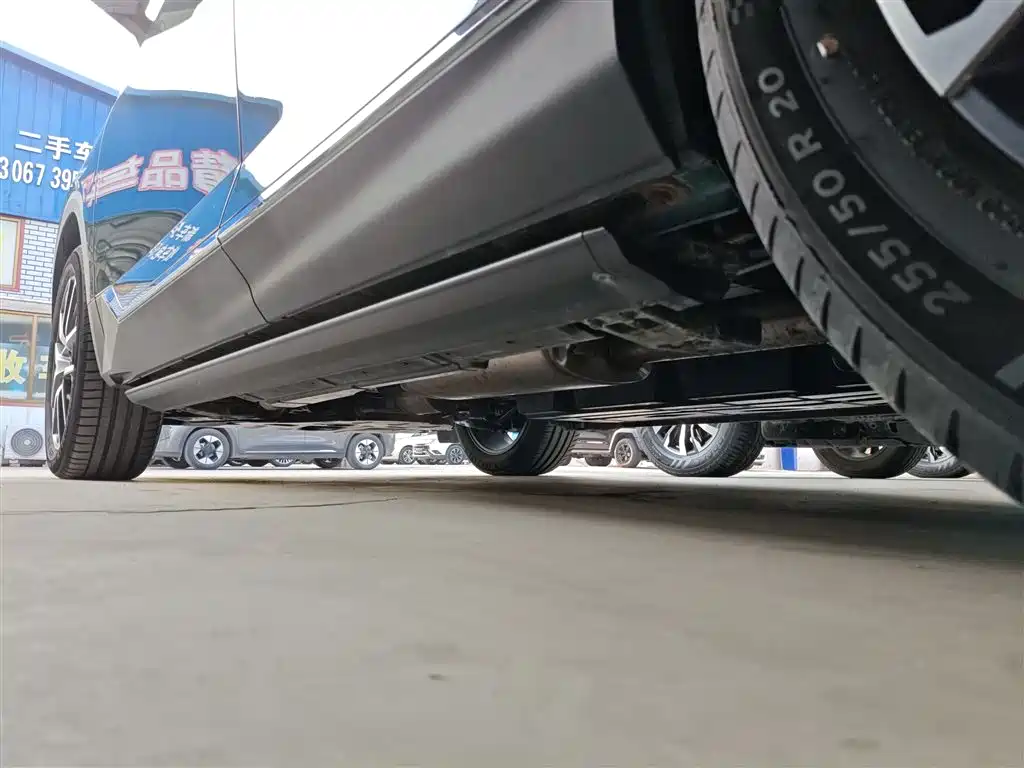 GAC Motor Trumpchi GS8 — фото 17