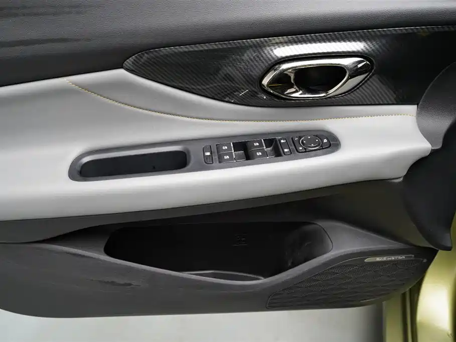 GAC Motor Shadow Leopard — фото 5