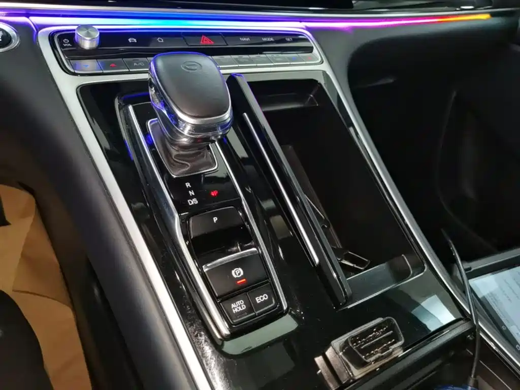 GAC Motor Trumpchi M8 — фото 14