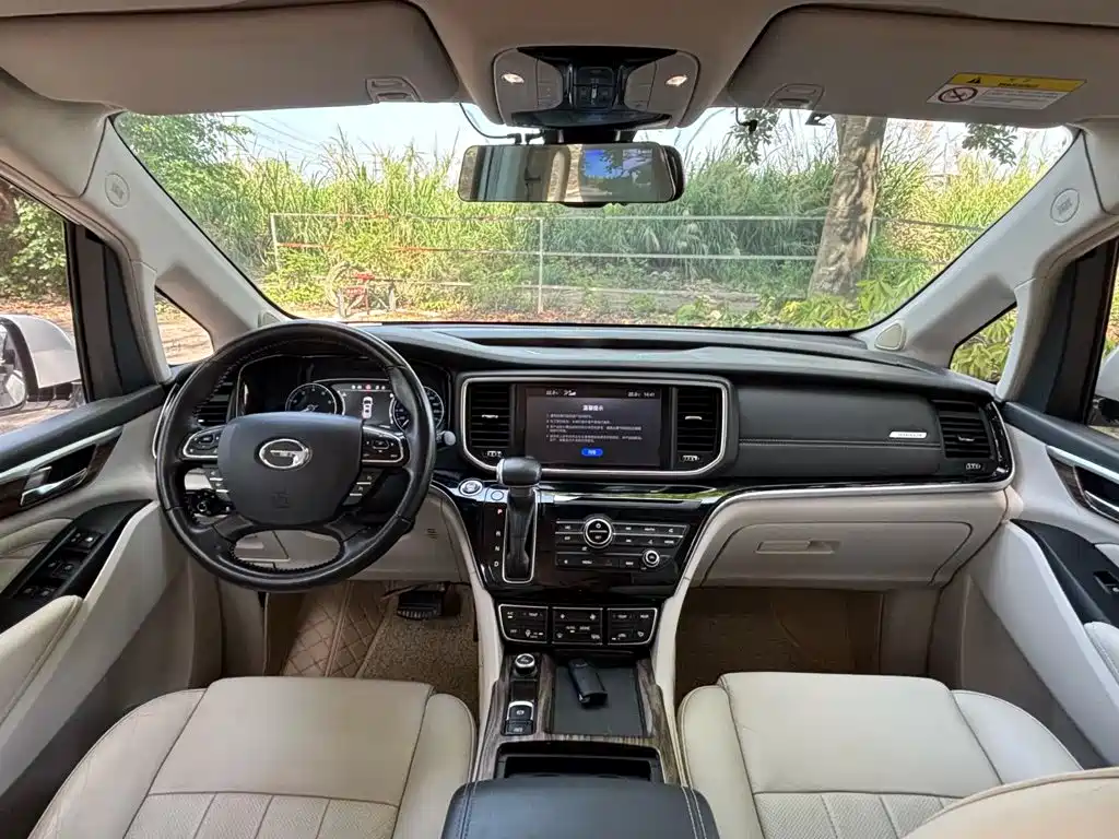 GAC Motor Trumpchi M8 — фото 6