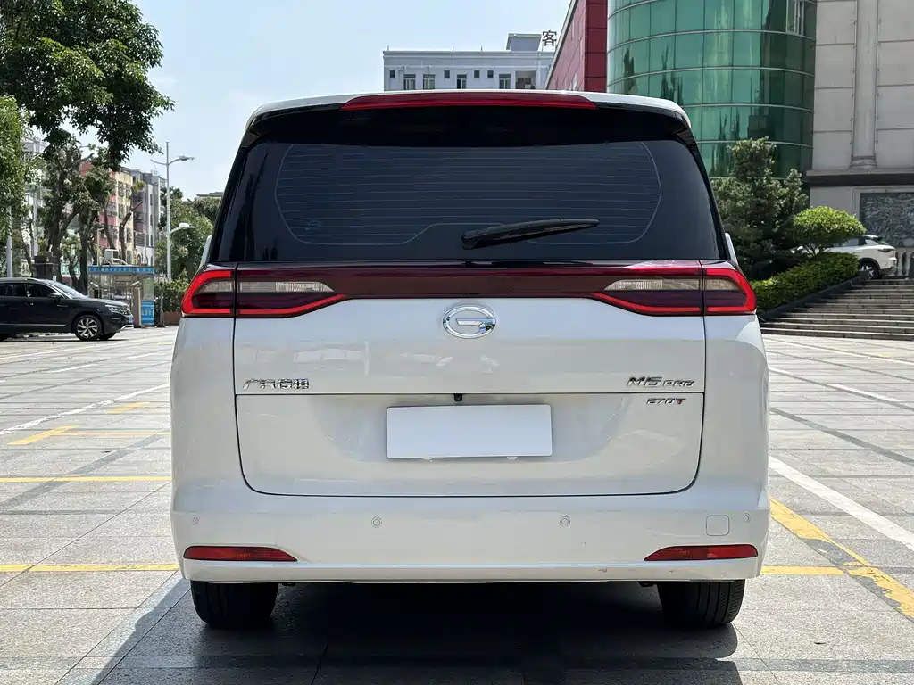 GAC Motor Trumpchi M6 — фото 6