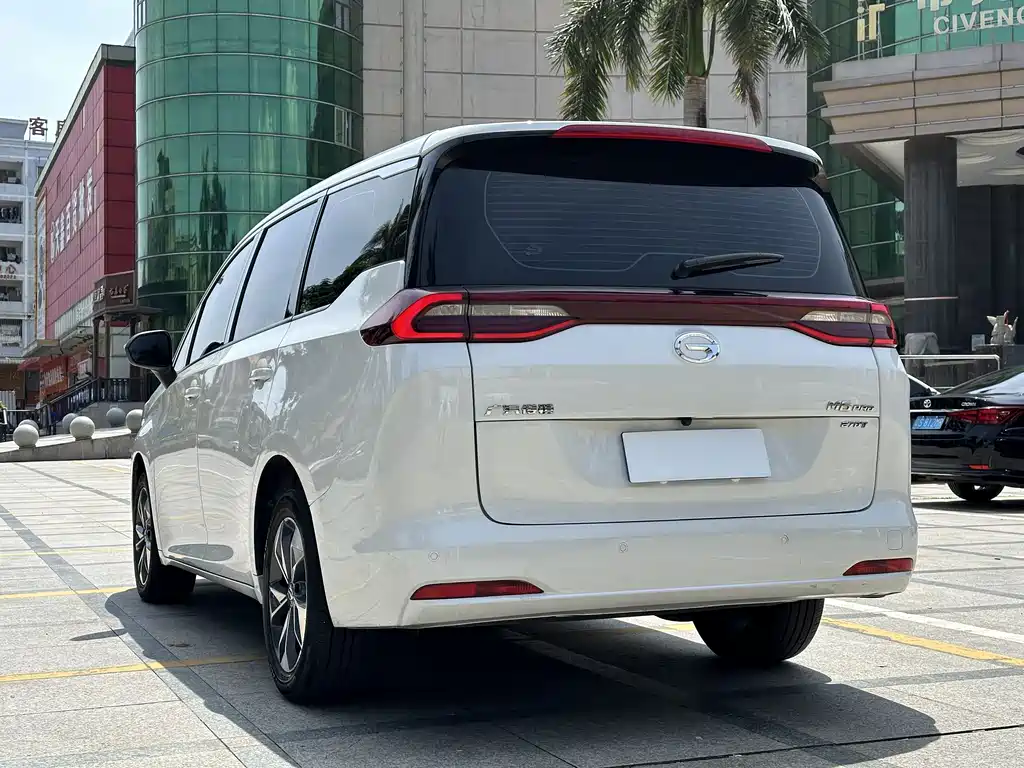 GAC Motor Trumpchi M6 — фото 7