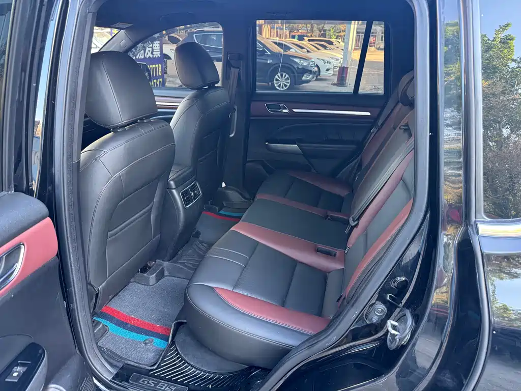 GAC Motor Trumpchi GS8 — фото 5