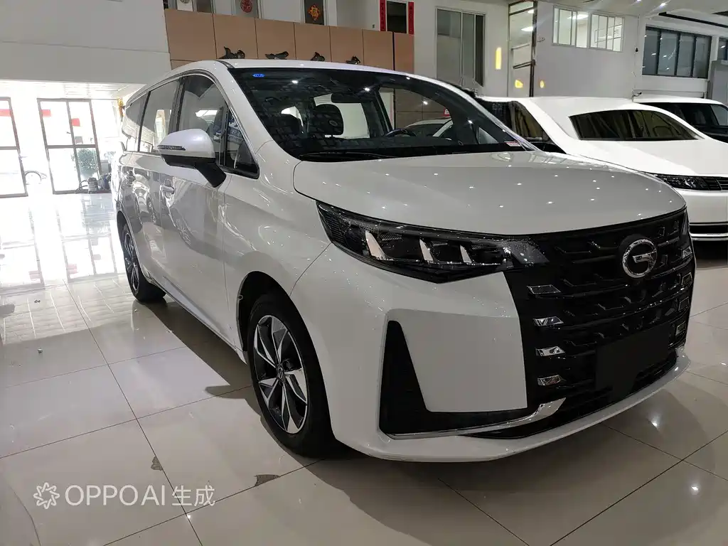 GAC Motor Trumpchi M6 — фото 2