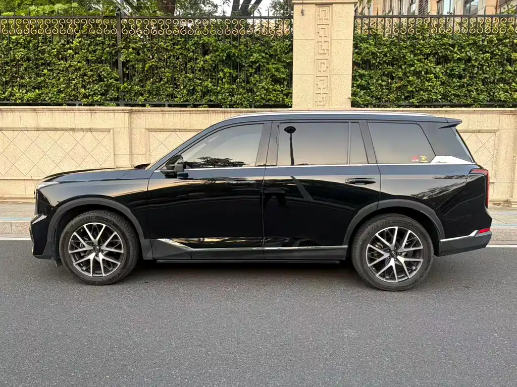GAC Motor Trumpchi GS8 — фото 4