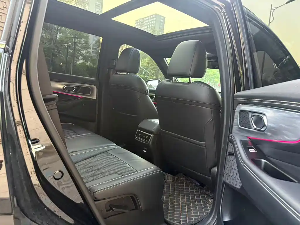 GAC Motor Trumpchi GS8 — фото 8