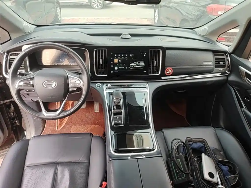 GAC Motor Trumpchi M8 — фото 10