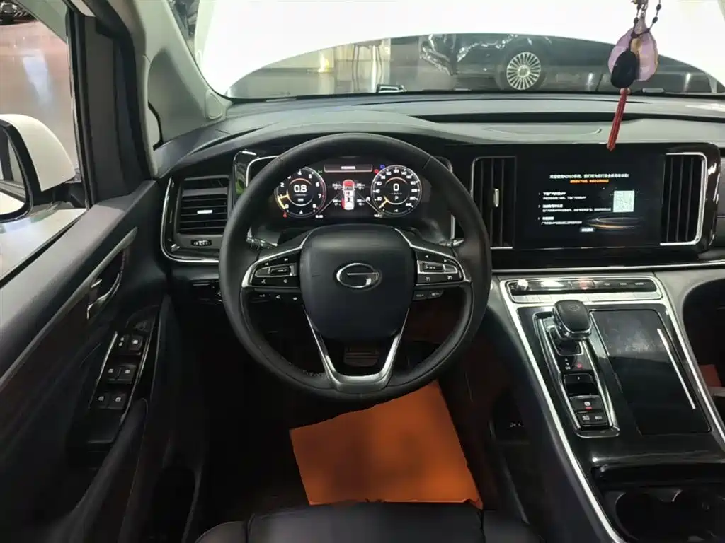 GAC Motor Trumpchi M8 — фото 11