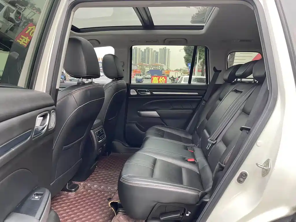 GAC Motor Trumpchi GS8 — фото 5