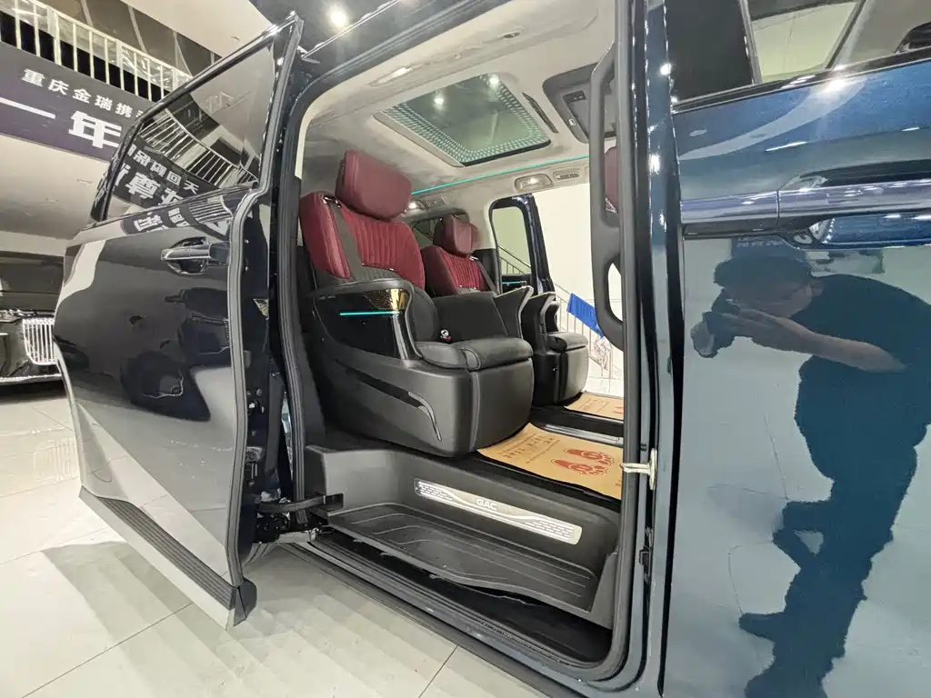 GAC Motor Trumpchi E9 — фото 24