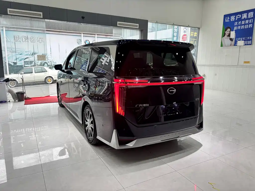 GAC Motor Trumpchi E9 — фото 4