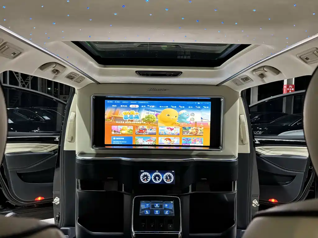 GAC Motor Trumpchi M8 — фото 13