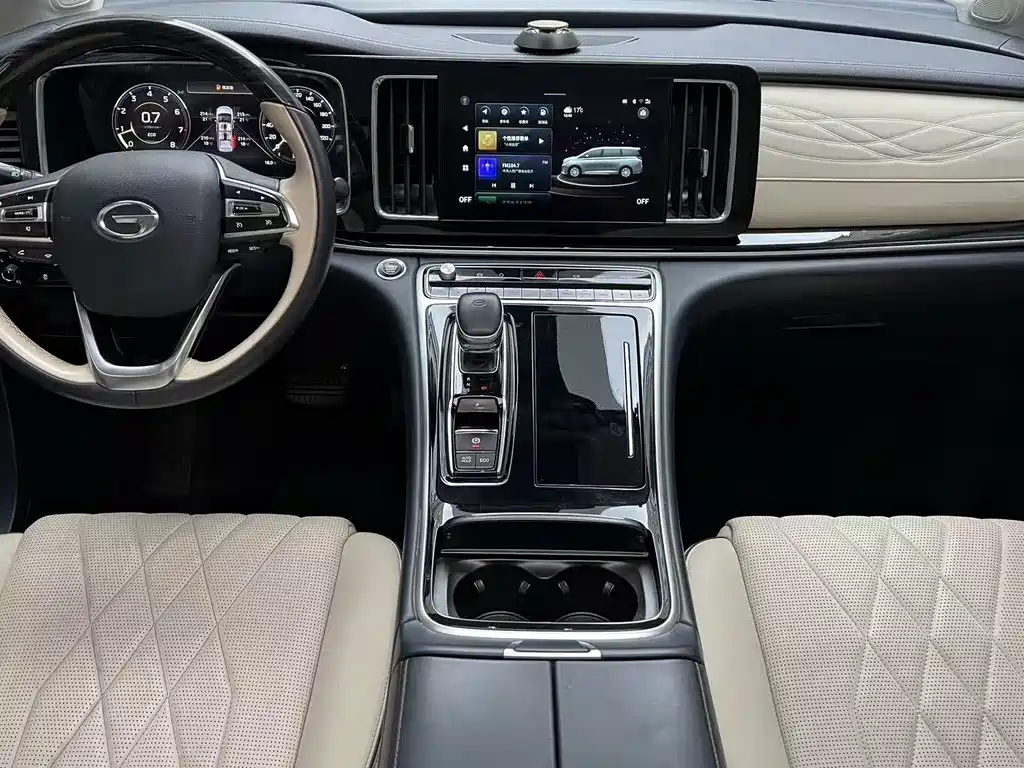 GAC Motor Trumpchi M8 — фото 17
