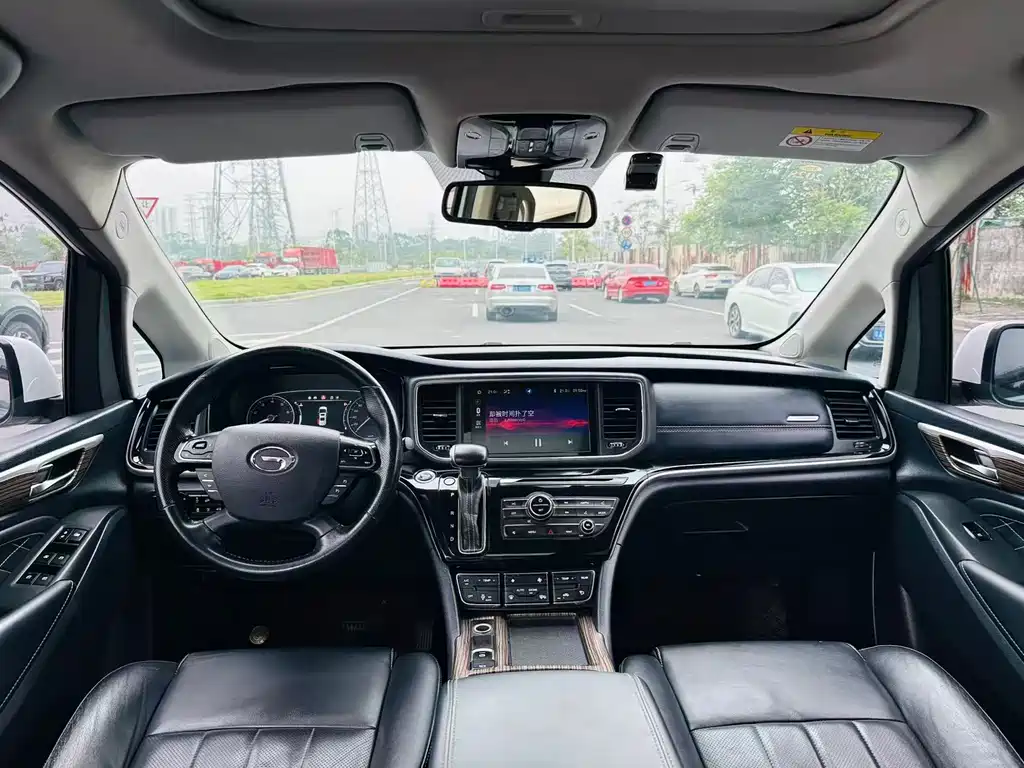 GAC Motor Trumpchi M8 — фото 11