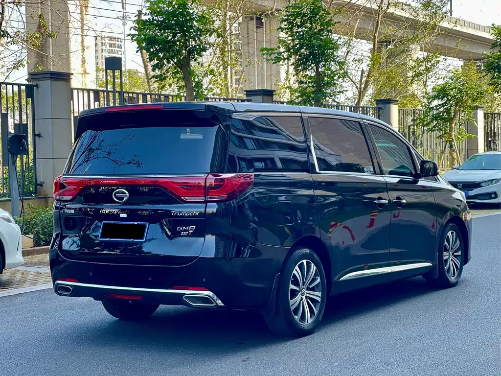 GAC Motor Trumpchi M8 — фото 9