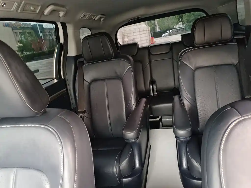 GAC Motor Trumpchi M8 — фото 20