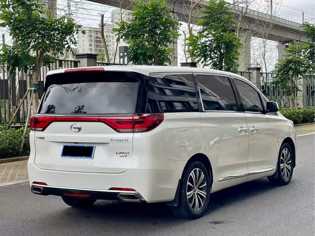 GAC Motor Trumpchi M8 — фото 9