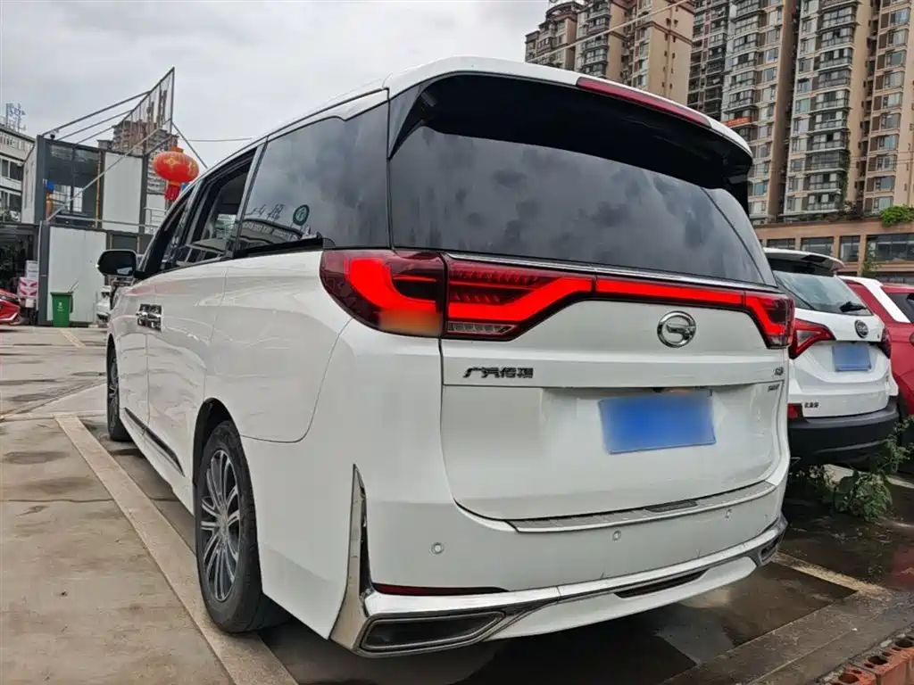 GAC Motor Trumpchi M8 — фото 23