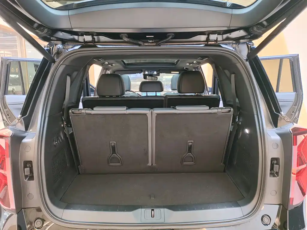 GAC Motor Trumpchi GS8 — фото 13