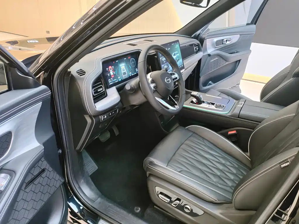 GAC Motor Trumpchi GS8 — фото 9