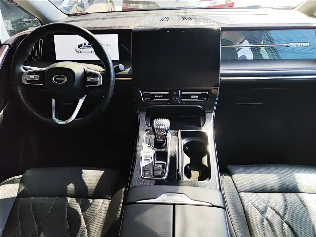 GAC Motor Trumpchi M8 — фото 8