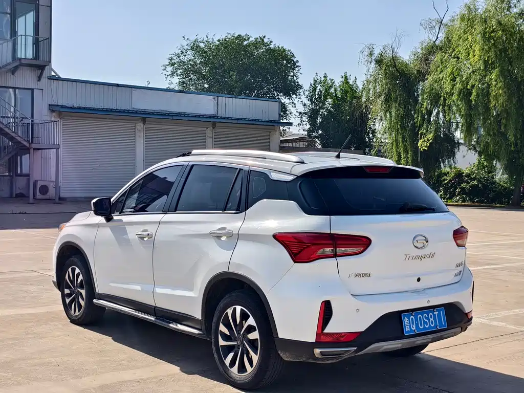 GAC Motor Trumpchi GS4 — фото 6