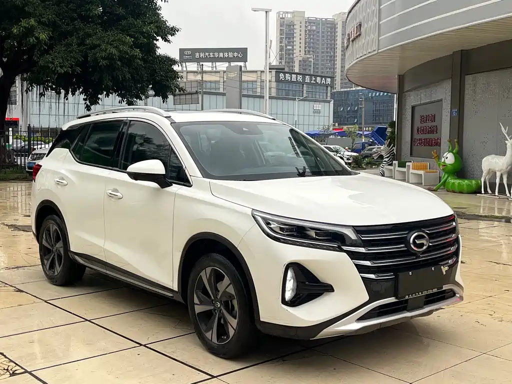 GAC Motor Trumpchi GS4 — фото 3