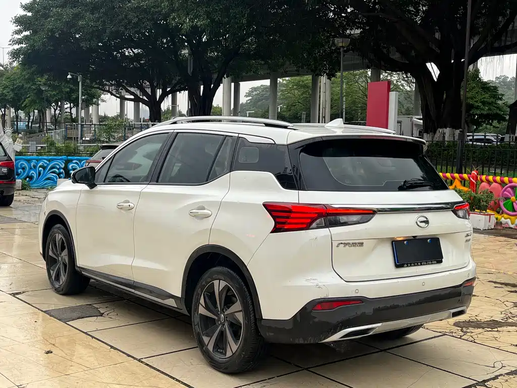 GAC Motor Trumpchi GS4 — фото 4
