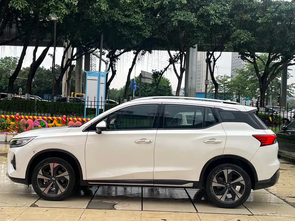 GAC Motor Trumpchi GS4 — фото 5