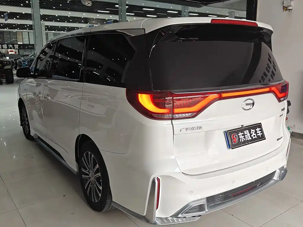 GAC Motor Trumpchi M8 — фото 7