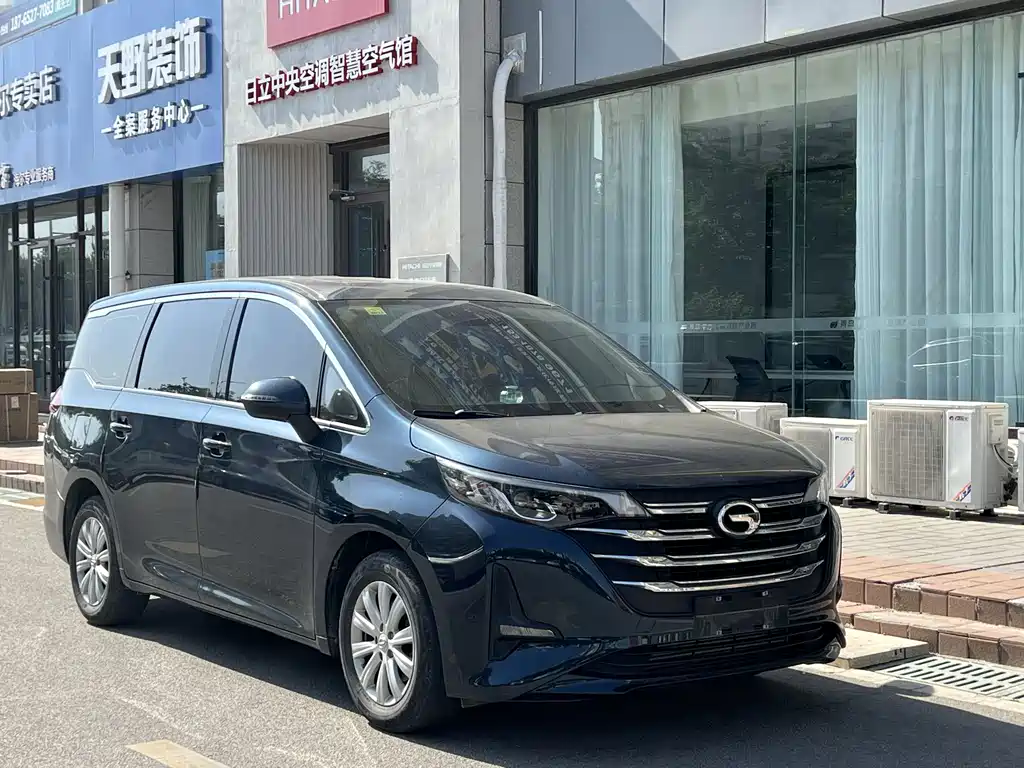 GAC Motor Trumpchi M6 — фото 3