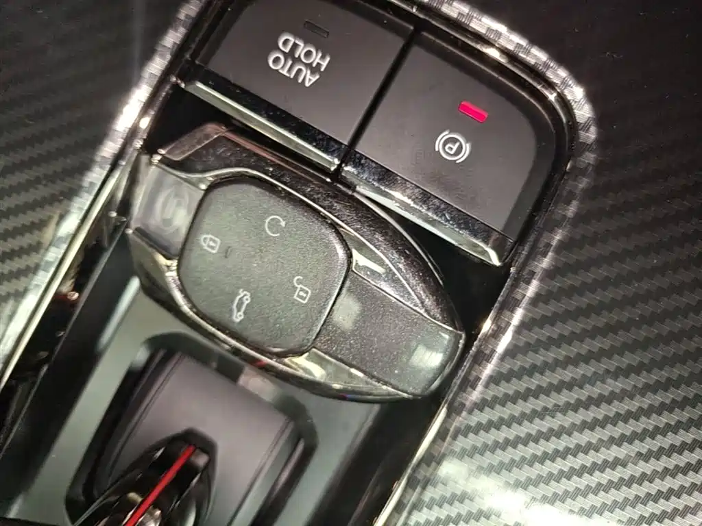 GAC Motor Shadow Leopard — фото 9