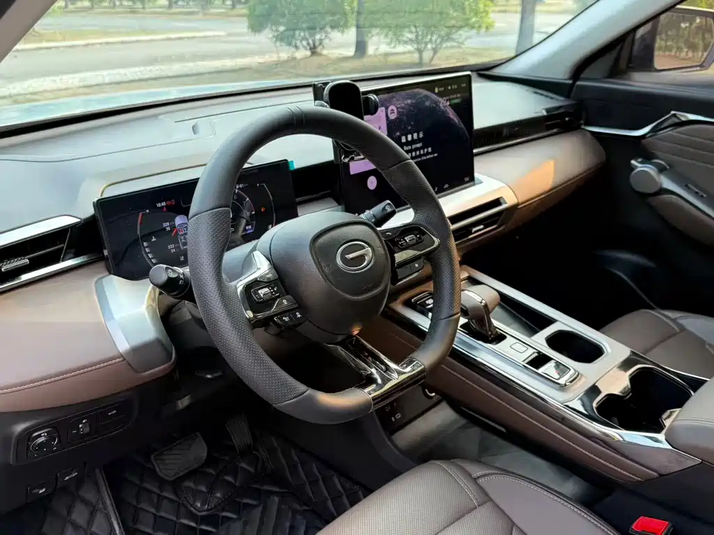 GAC Motor Trumpchi GS4 — фото 15