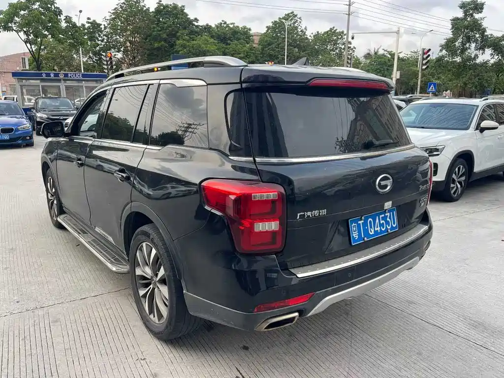 GAC Motor Trumpchi GS8 — фото 5