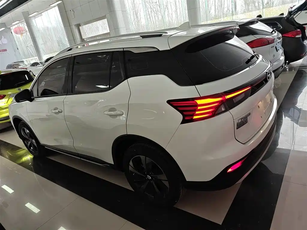 GAC Motor Trumpchi GS4 — фото 23