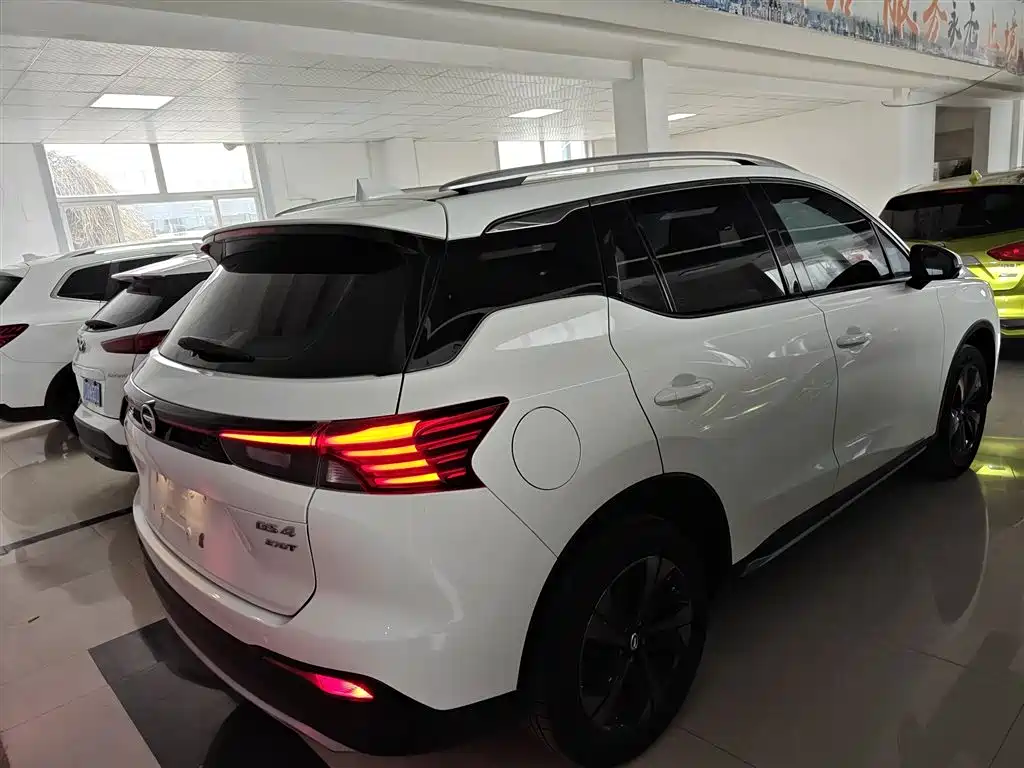GAC Motor Trumpchi GS4 — фото 5